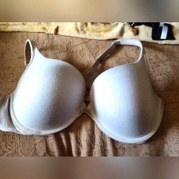 Cache Bras - Picture 8 of 8